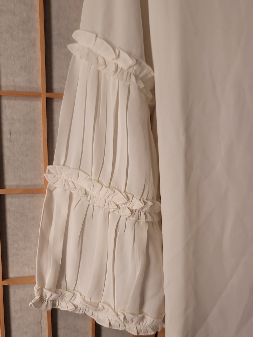 LASCANA Ruffle Sleeve V-Neck Blouse - Picture 3 of 7